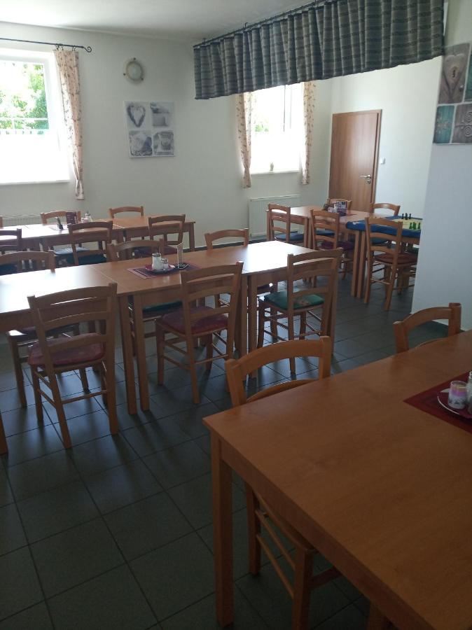 Penzion Na Podlesí ve Zlaté Koruně Zlatá Koruna Extérieur photo
