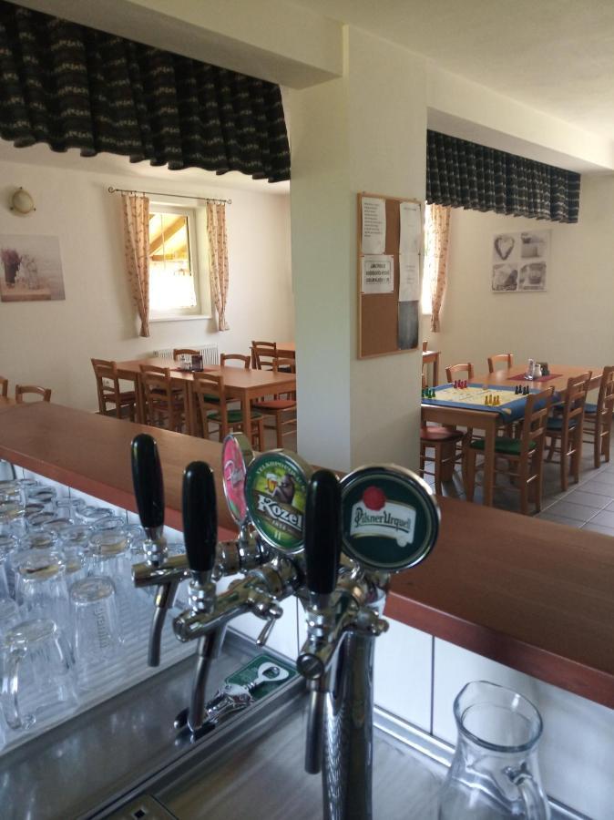 Penzion Na Podlesí ve Zlaté Koruně Zlatá Koruna Extérieur photo